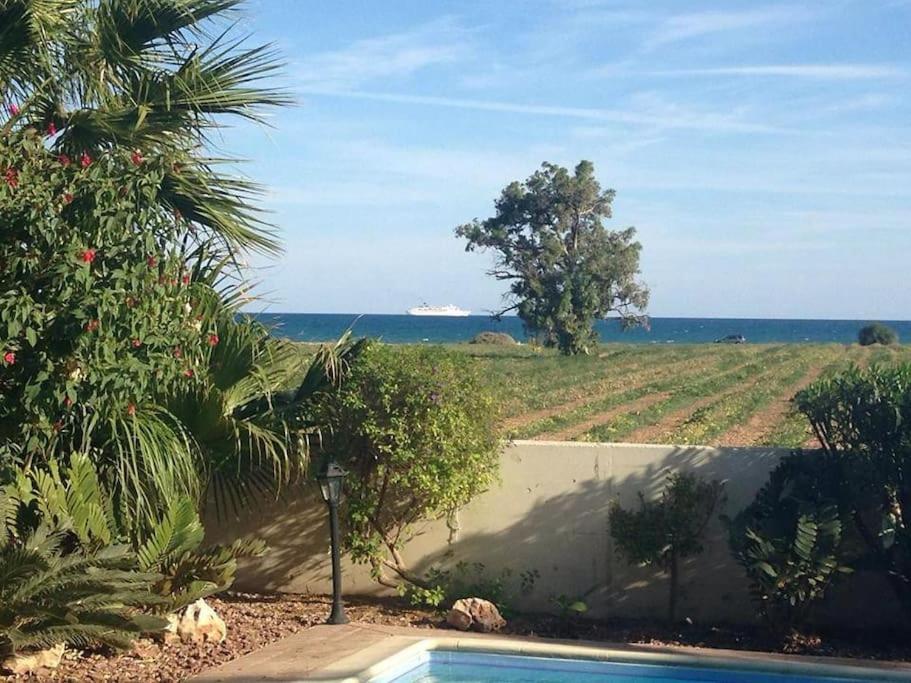 Budget Escape To The Seaside Larnaca Ngoại thất bức ảnh